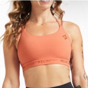 NWOT in Peloton Women's Vibrant Orange Sports Bra